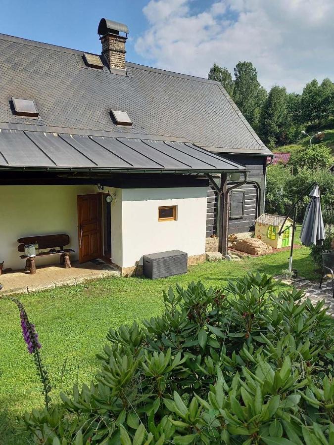 Vila Medova Chaloupka Jetrichovice Ceske Svycarsko Exteriér fotografie